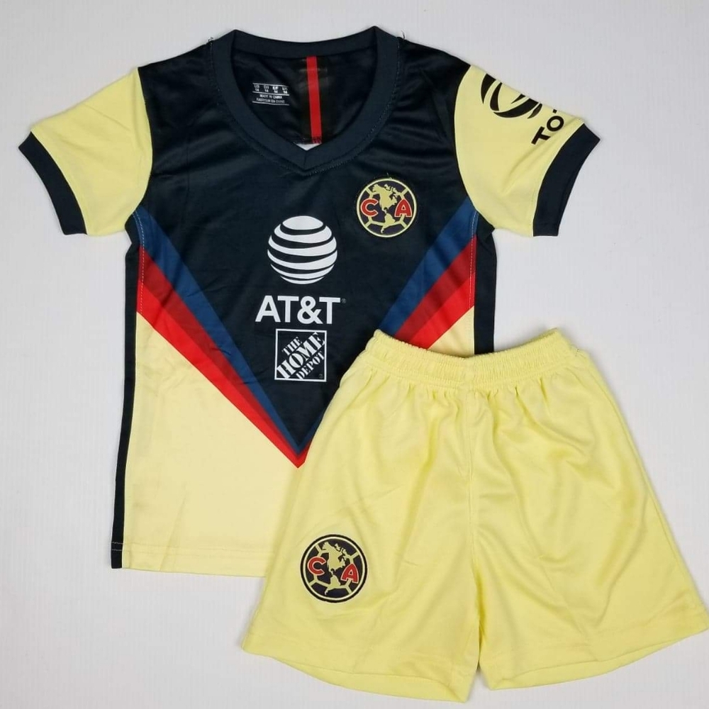 Club america kid's jersey and shorts